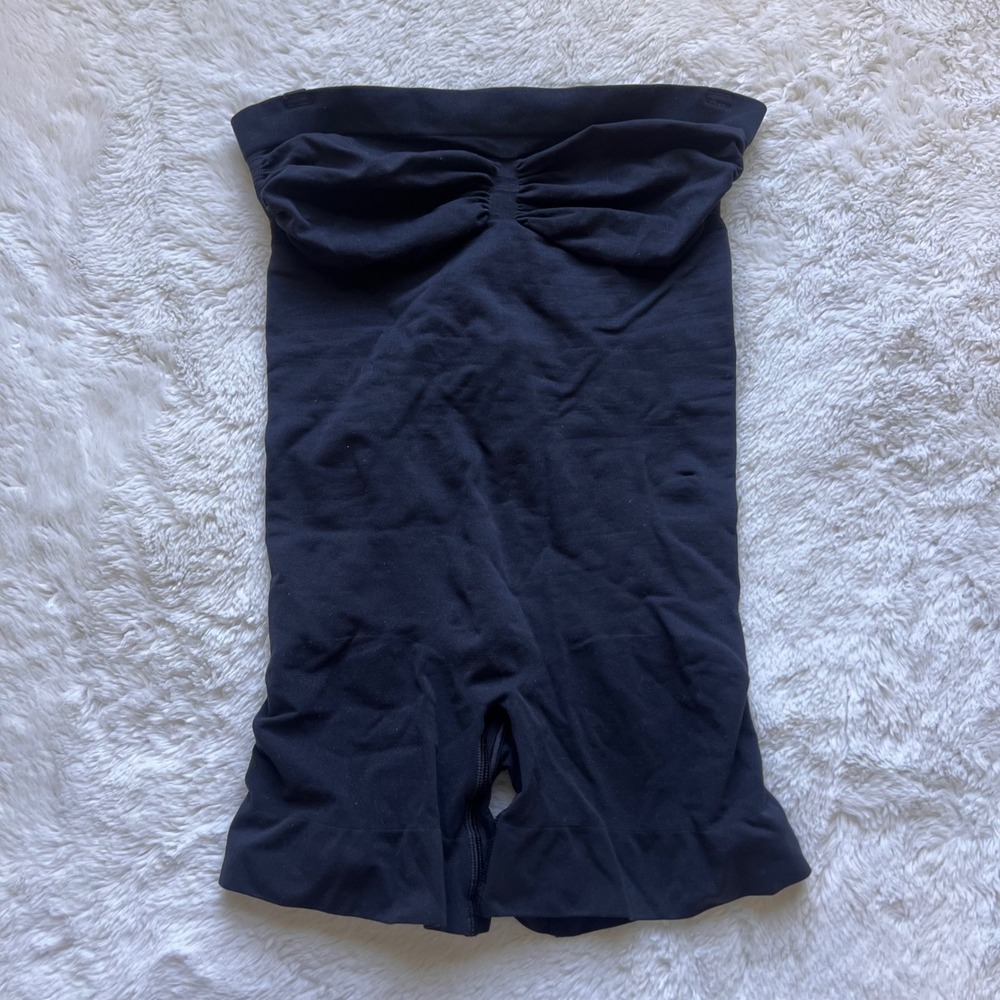 SKIMS Sculpting Mid Thigh Bodysuit Onyx Black Strapless Shapewear Size Large NEW